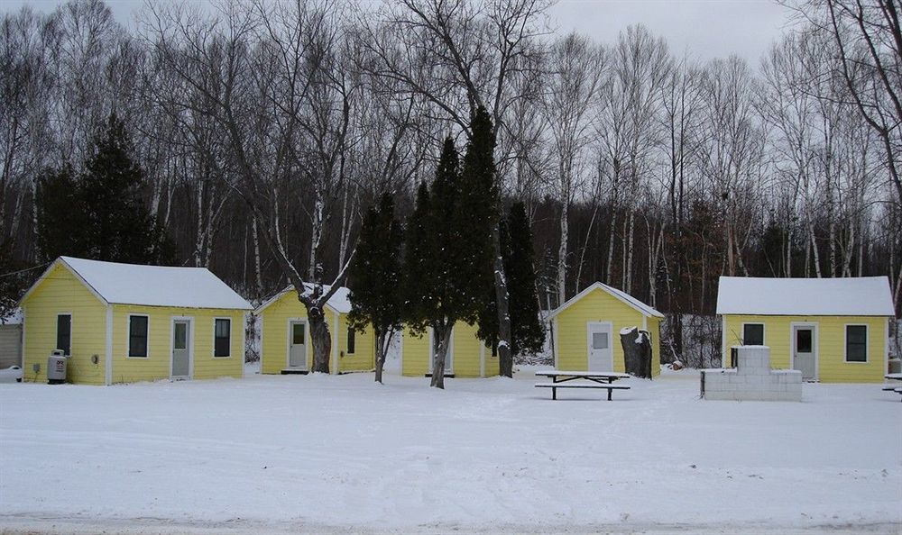 Millinocket Katahdin Cabins酒店 外观 照片